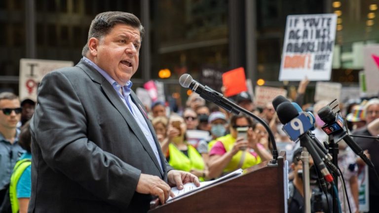 Illinois, city of Chicago file lawsuit against Trump administration to block National Guard Deployment