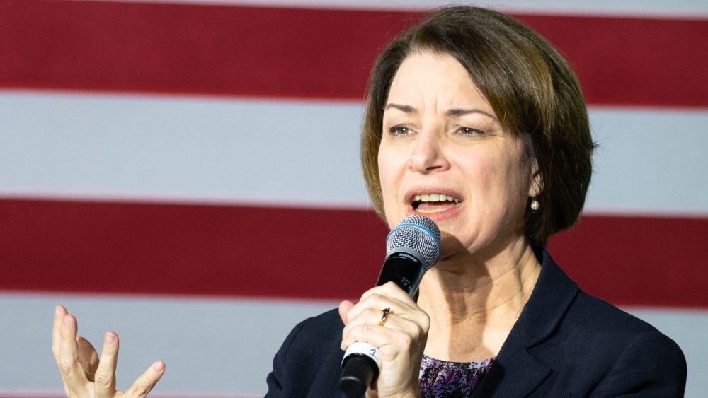 Sen. Amy Klobuchar enters governors race in Minnesota