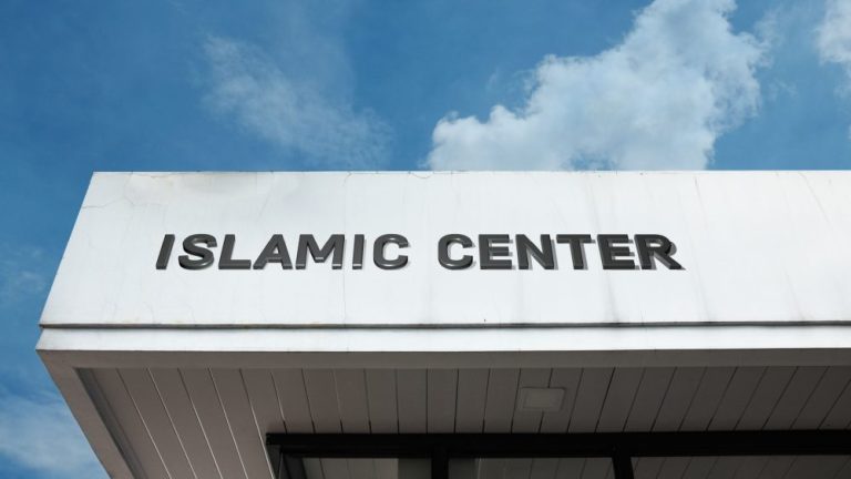 San Diego mosque shooting leaves five dead, including two suspected gunmen