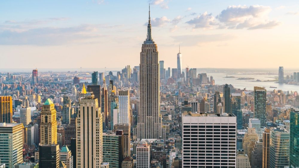 Daredevil couple who scaled the Empire State Building charged, given supervised release